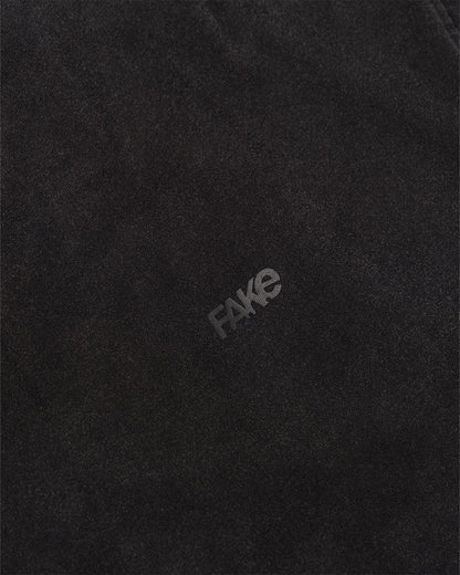 FAKE VINTAGE
