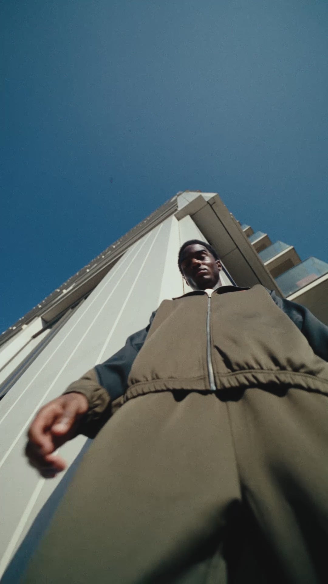 Load video: FAKE VIDEO